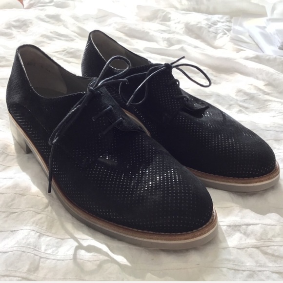 Paul Green Finley Oxfords in a shimmer black - Picture 3 of 8